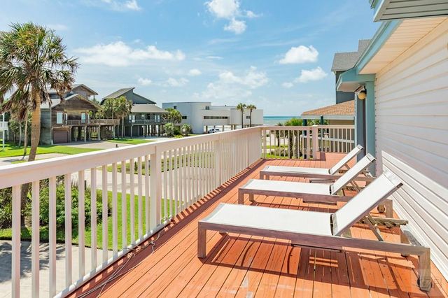 4231 Pelican Lane, Galveston, TX 77554