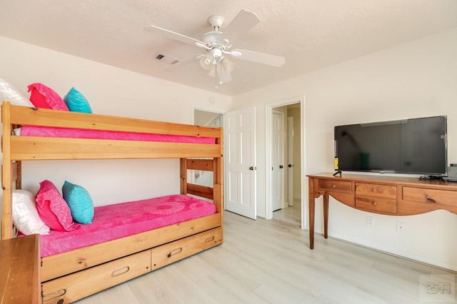 4231 Pelican Lane, Galveston, TX 77554