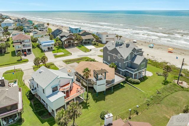 4231 Pelican Lane, Galveston, TX 77554