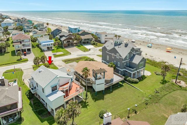 4231 Pelican Lane, Galveston, TX 77554