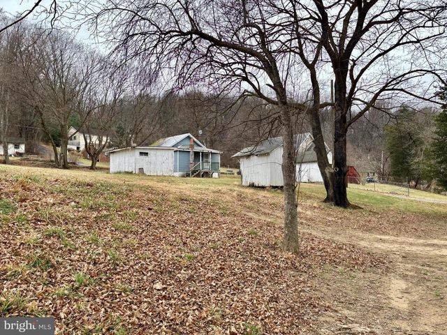 3485 PINE GROVE RD, Stanley, VA 22851