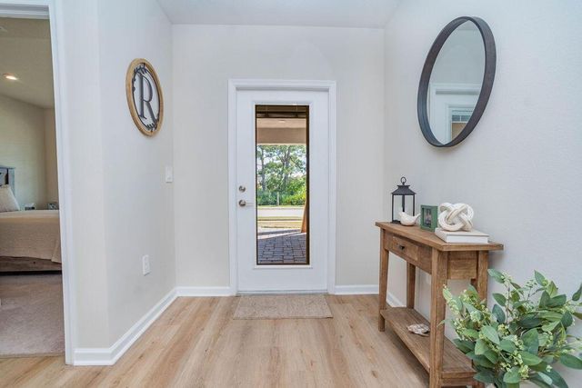 4198 Keeson Circle, Vero Beach, FL 32967