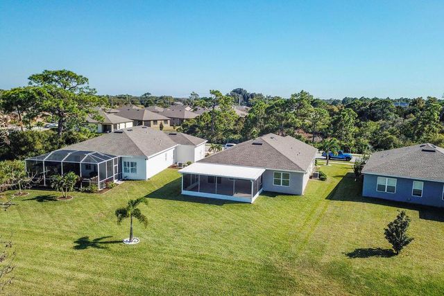 4198 Keeson Circle, Vero Beach, FL 32967
