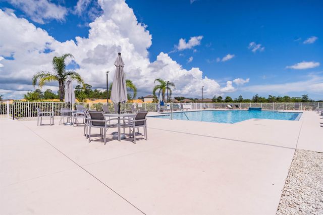 4198 Keeson Circle, Vero Beach, FL 32967
