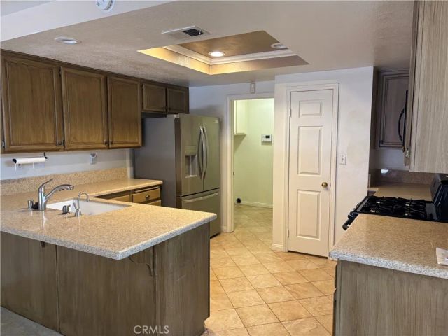 928 Lotus, San Dimas, CA 91773