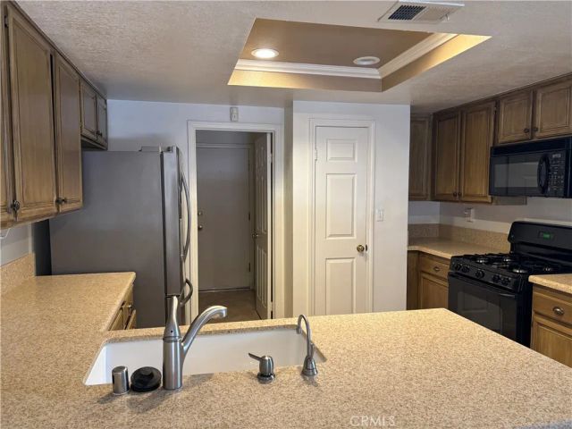 928 Lotus, San Dimas, CA 91773