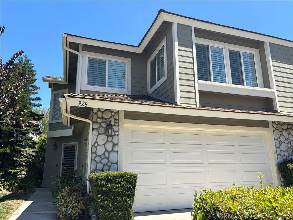 928 Lotus, San Dimas, CA 91773