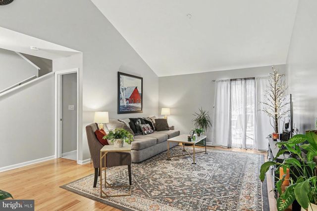 2704 GATEWAY CT, Harrisburg, PA 17110