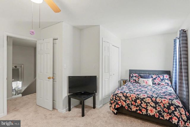 2704 GATEWAY CT, Harrisburg, PA 17110