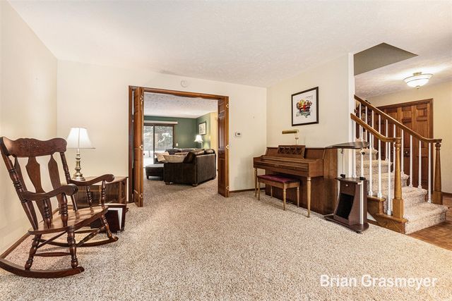 2826 Alger Street, Grand Rapids, MI 49546