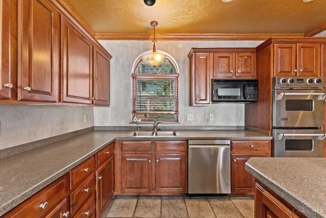 380 Baum Street, Cincinnati, OH 45202