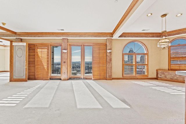 380 Baum Street, Cincinnati, OH 45202