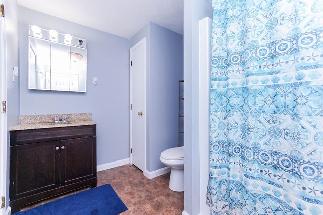 20 Washington St U:61 61, Methuen, MA 01844