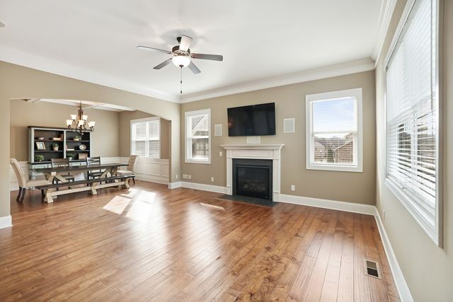 1003 Cooper Ct, Gallatin, TN 37066