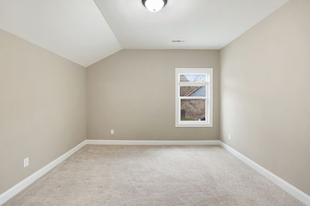 1003 Cooper Ct, Gallatin, TN 37066