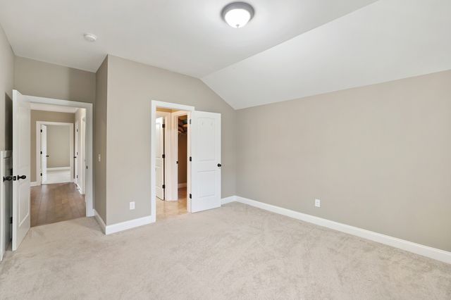 1003 Cooper Ct, Gallatin, TN 37066