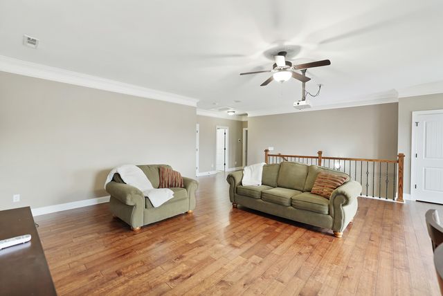 1003 Cooper Ct, Gallatin, TN 37066