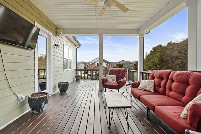 1003 Cooper Ct, Gallatin, TN 37066