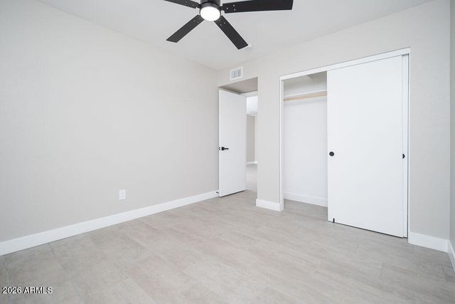 8106 W WETHERSFIELD Road, Peoria, AZ 85381