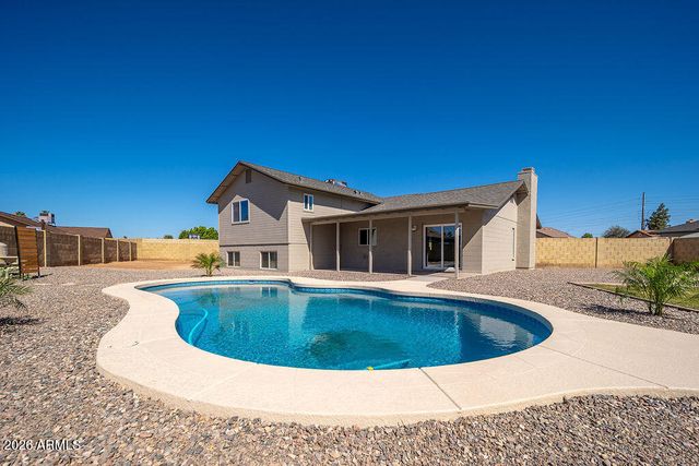 8106 W WETHERSFIELD Road, Peoria, AZ 85381