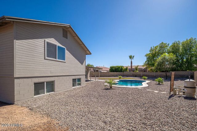 8106 W WETHERSFIELD Road, Peoria, AZ 85381