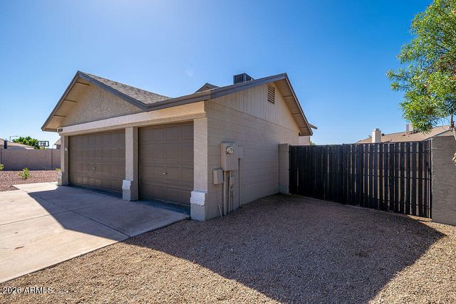 8106 W WETHERSFIELD Road, Peoria, AZ 85381