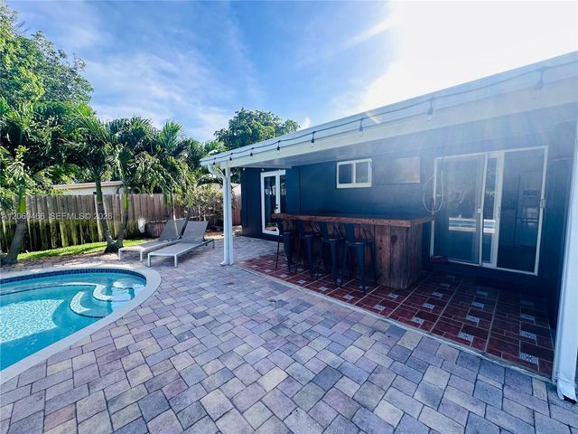 1020 S 14th Court 1, Lantana, FL 33462