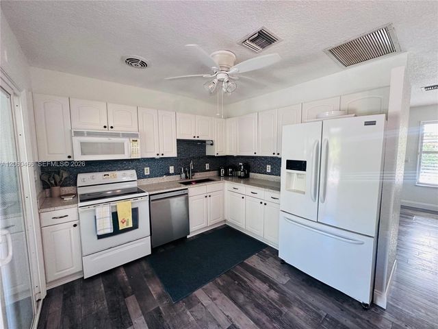 1020 S 14th Court 1, Lantana, FL 33462