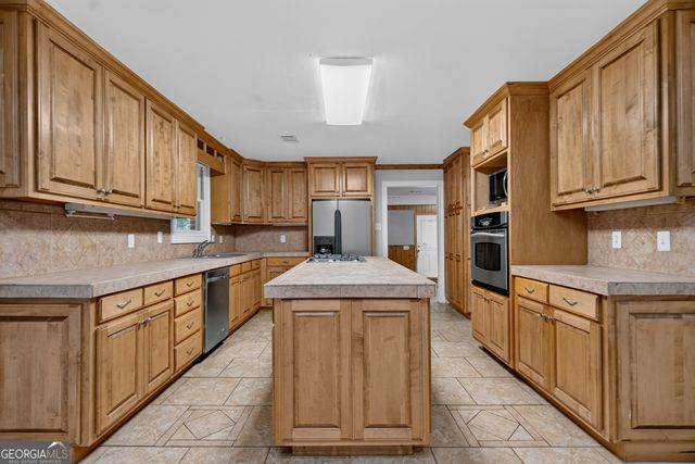 150 Glenda Drive, Lagrange, GA 30241
