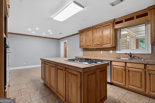 150 Glenda Drive, Lagrange, GA 30241