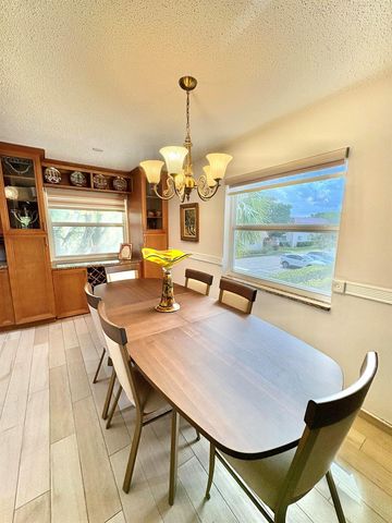 30 Plymouth C, West Palm Beach, FL 33417