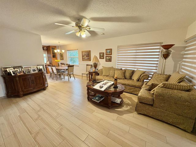 30 Plymouth C, West Palm Beach, FL 33417