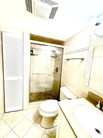 30 Plymouth C, West Palm Beach, FL 33417
