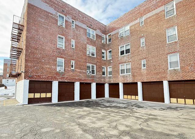 40 Davenport Avenue 1L, New Rochelle, NY 10805