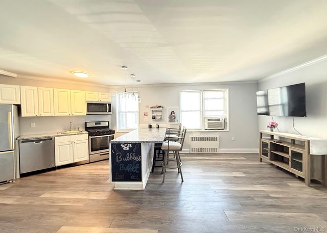 40 Davenport Avenue 1L, New Rochelle, NY 10805