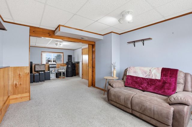 6171 Moriah Dr, Nine Mile Falls, WA 99026