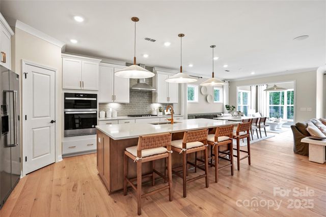 2028 Waxhaw Crossing Drive 254, Waxhaw, NC 28173