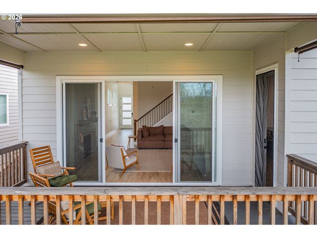 12205 Sw SILVERTIP St, Beaverton, OR 97007