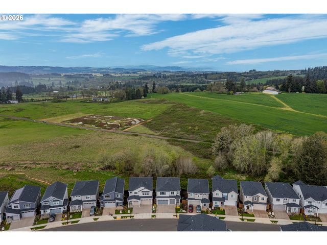 12205 Sw SILVERTIP St, Beaverton, OR 97007