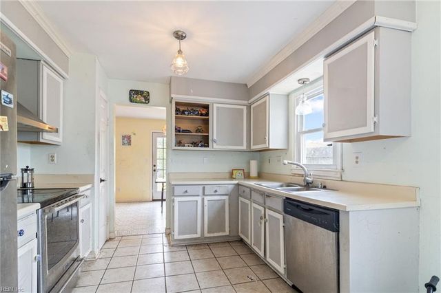 1116 Cardston CT, Virginia Beach, VA 23454