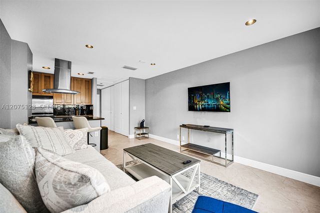 405 N Ocean Blvd 103, Pompano Beach, FL 33062