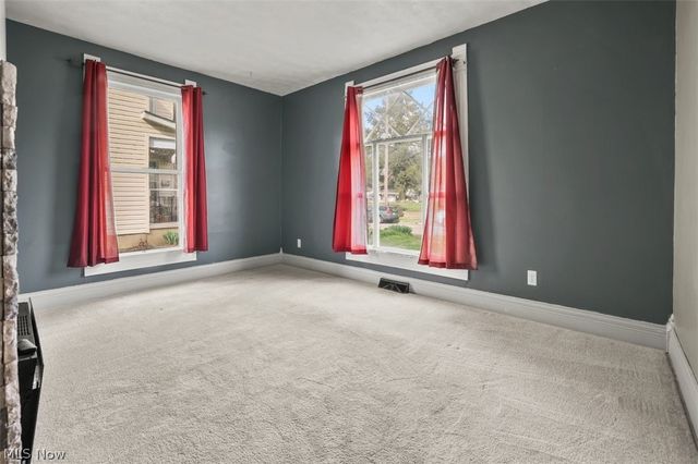 393 Eddy Street, Newark, OH 43055