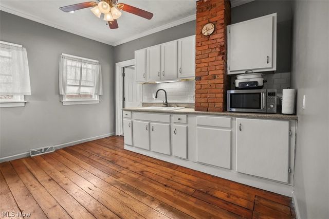 393 Eddy Street, Newark, OH 43055