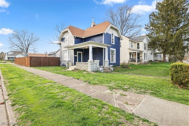 393 Eddy Street, Newark, OH 43055