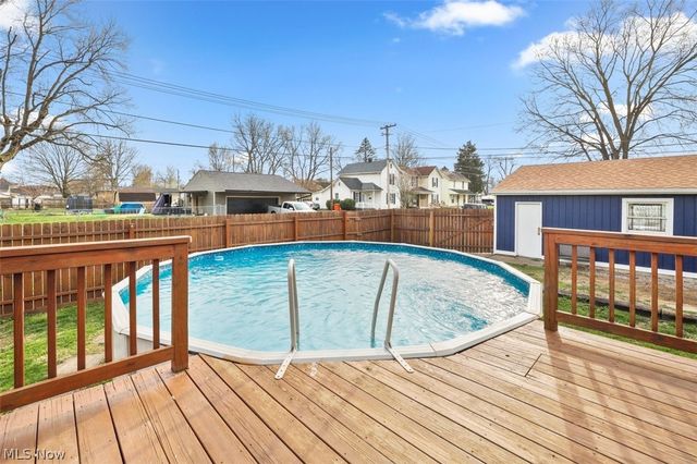 393 Eddy Street, Newark, OH 43055