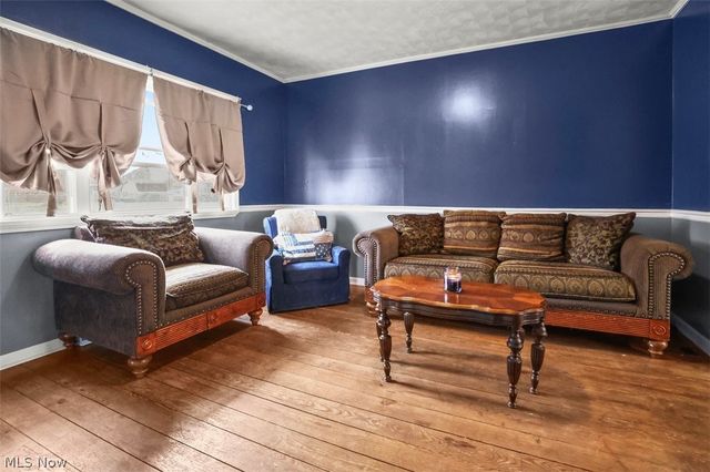 393 Eddy Street, Newark, OH 43055