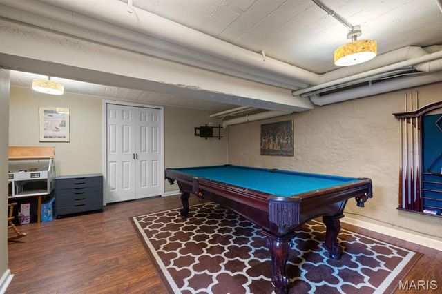 7146 Wydown Boulevard, Clayton, MO 63105