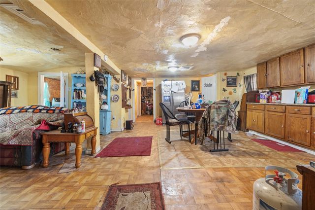 8141 Fm 563, Wallisville, TX 77597