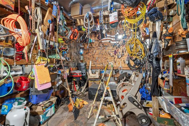 8141 Fm 563, Wallisville, TX 77597