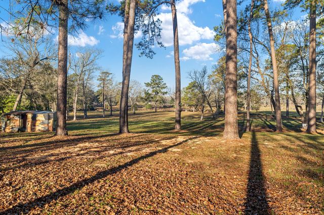 8141 Fm 563, Wallisville, TX 77597